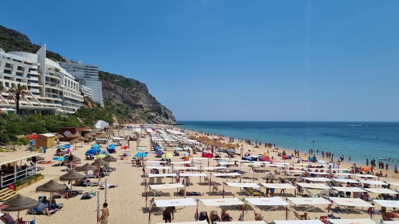 Sesimbra Sun&Sea - Beachfront Apartment! Esterno foto